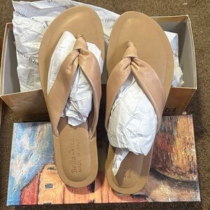 Bella Vita Women's Tan Sandals
